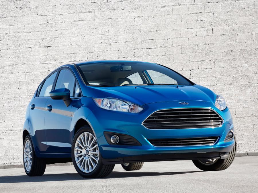  Ford Fiesta Titanium Hatchback 2013 года  (NA) (фото 23 из 28)
